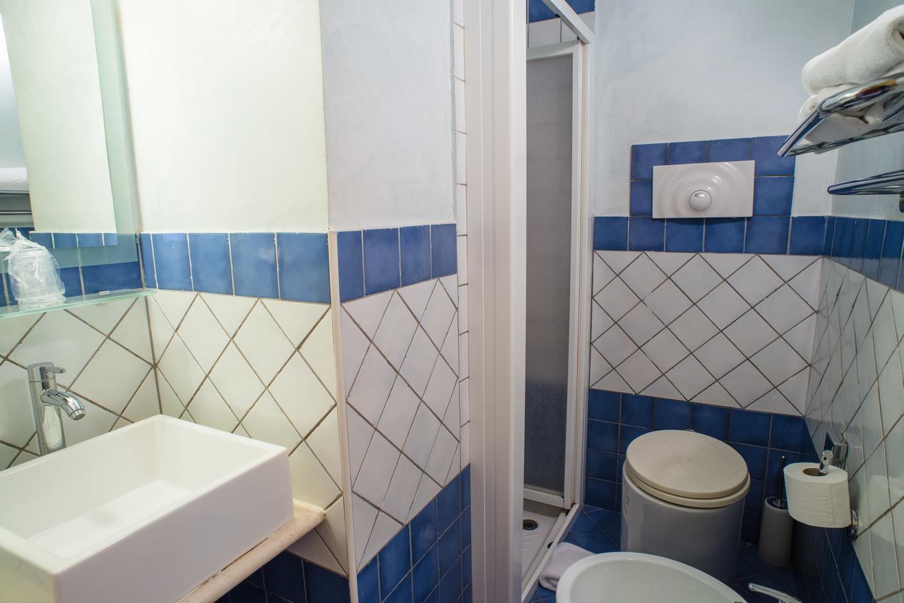Hotel Villa Mare Altavilla Milicia Zimmer foto